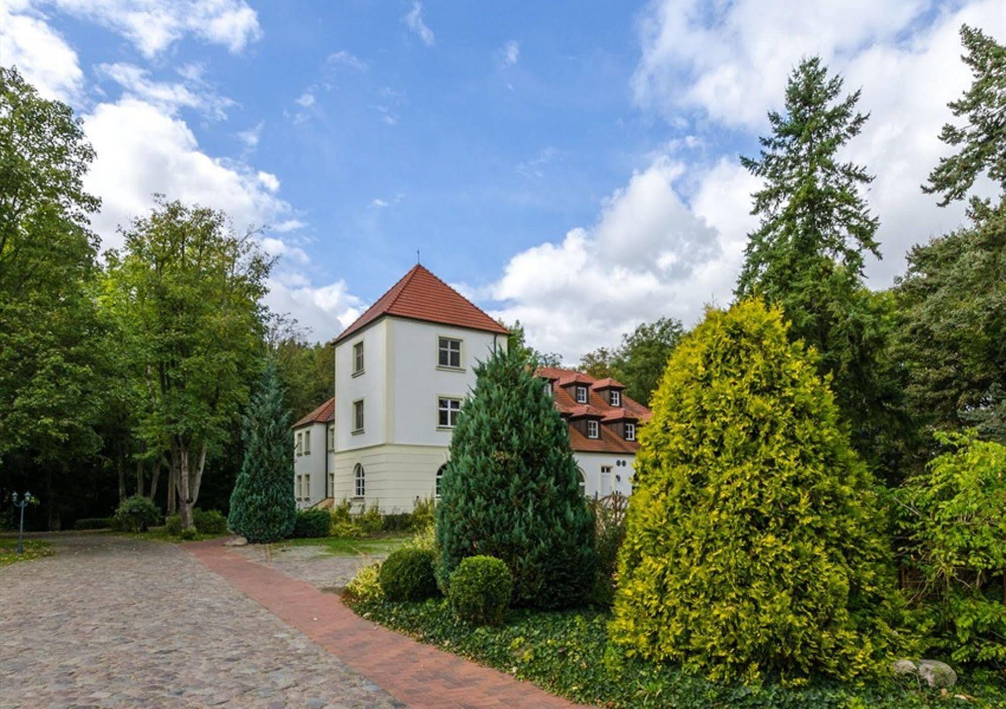 Seeschloss Schorssow Exterior photo